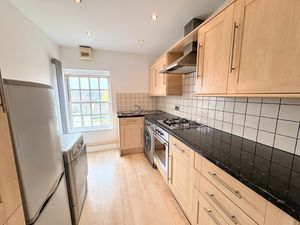 Photo 6- click for photo gallery